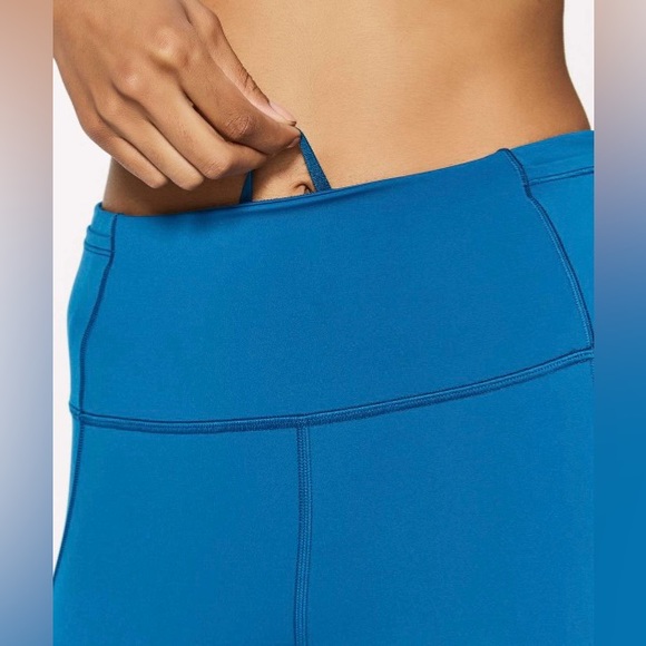 Lululemon Fast & Free 7/8 Tight II *Nulux 25” - Picture 12 of 14